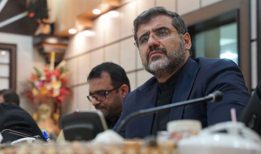 سیاست‌های وزارت ارشاد برای حل مشکلات هنرمندان