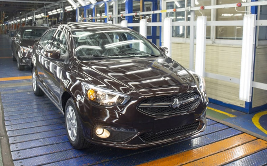 خودروی شاهین مجهز به سیستم ESC به مشتریان تحویل می‌شود