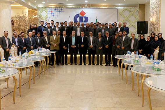 سود مشارکت از عملکرد سال ۱۴۰۲ بیمه دانا عاید نمایندگان این شرکت می‌شود