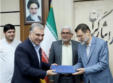 قدردانی معاون رئیس جمهور و رییس بنیادشهید از مدیران بانک دی