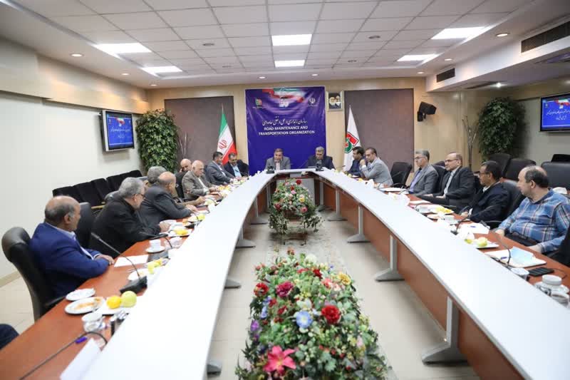 توسعه و نوسازی ناوگان حمل‌ونقل مسافربری تحقق می‌یابد