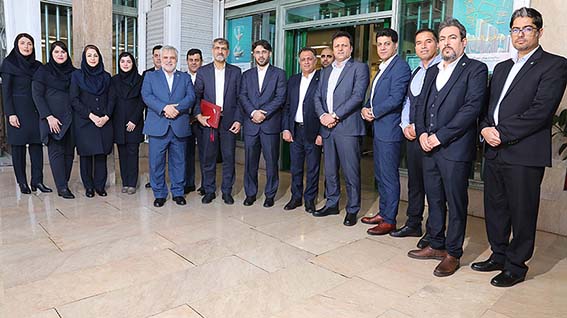 بازدید مدیرعامل بانک کار آفرین از شعب شیراز