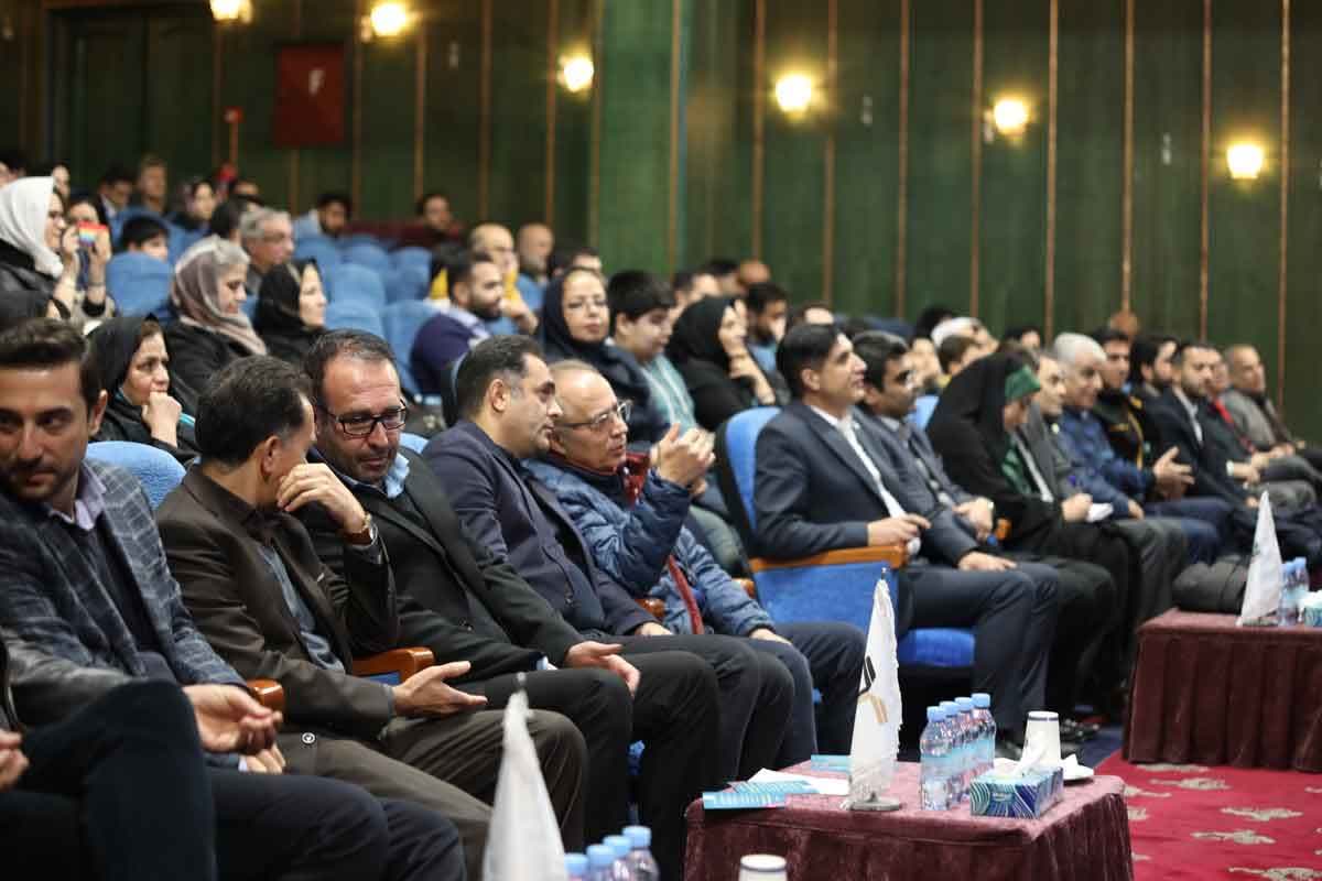 برگزاری همایش چشم انداز بازارهای مالی و فرصت‌های کسب سود