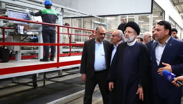 افتتاح فاز نخست یک واحد بزرگ تولیدی با حمایت مالی بانک سپه در حضور رئیسی