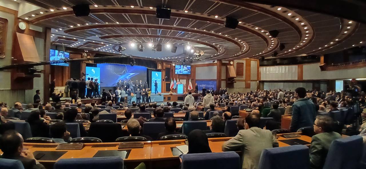 بهره‌گیری حداکثری از توان شرکت‌های دانش بنیان در صنعت پتروشیمی