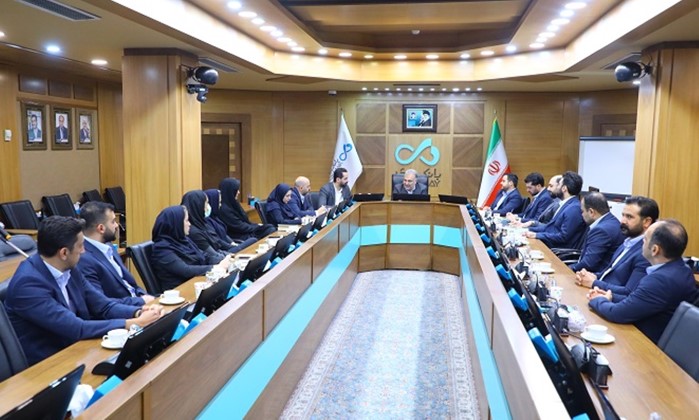 تاکید مدیرعامل بانک دی بر انعکاس دستاوردها و اقدامات به ذی‌نفعان