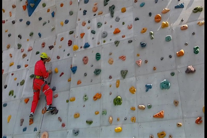 مجموعه ورزشی پردیسان صاحب سالن صخره نوردی می‌شود