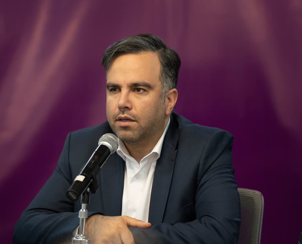 بازدید مدیرعامل بیمه میهن از نمایشگاه الکامپ ۱۴۰۳