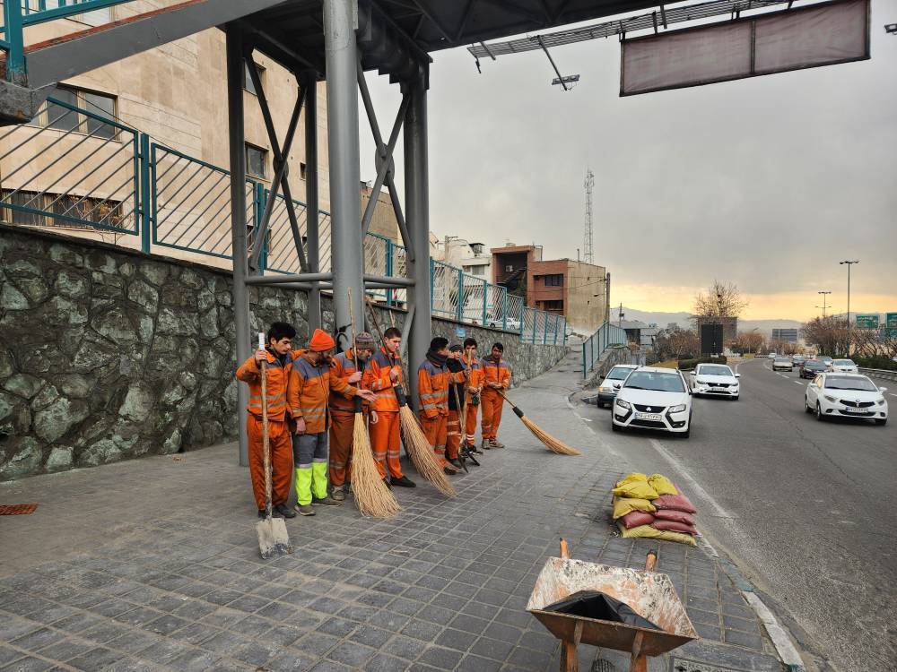 طرح نگهداشت در معابر بزرگراهی و اصلی منطقه یک اجرا شد