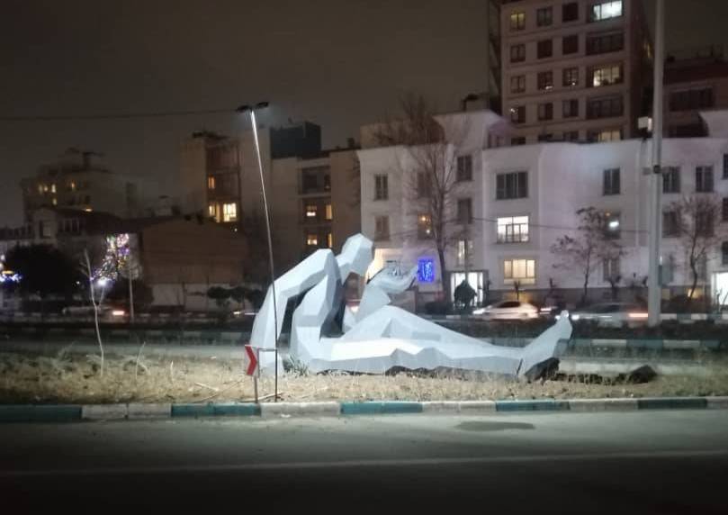 نور پردازی المان‌های حجمی منطقه یک در طرح استقبال از بهار