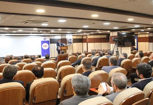 بررسی و تبیین مهم‌ترین برنامه‌ها و راهبردهای بیمه دانا در سال 1404