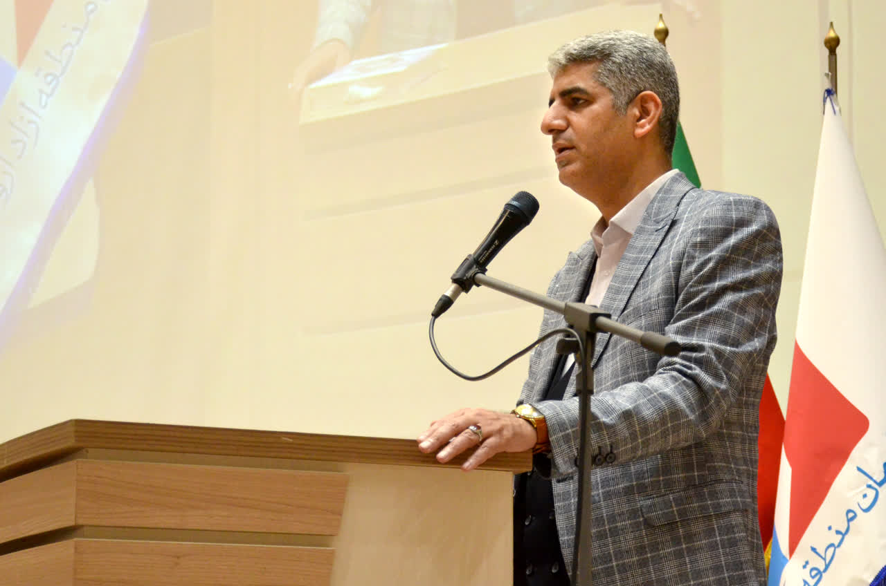 شکاف بین نسلی و فقدان انتقال تجارب