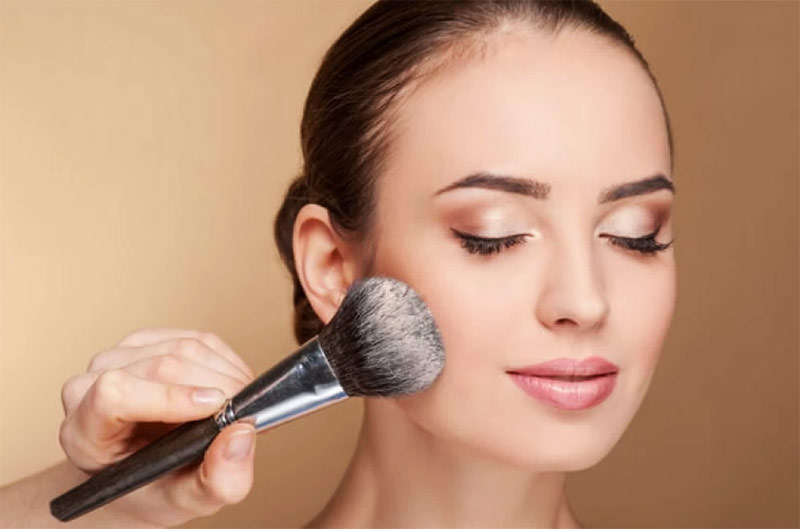 آیا پودر فیکس باعث خشکی پوست می‌شود؟