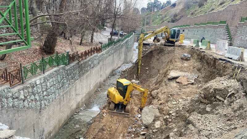 رفع خطر فوری فروریزش کانال گلابدره و ایمن‌سازی در منطقه یک شهرداری تهران