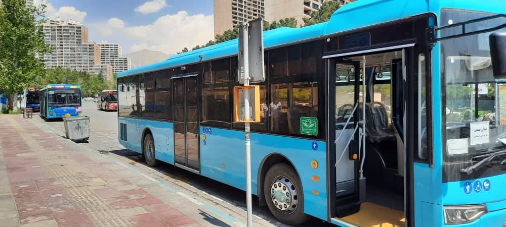 ورود اتوبوس‌های جدید به ناوگان حمل‌ونقل عمومی منطقه ۲