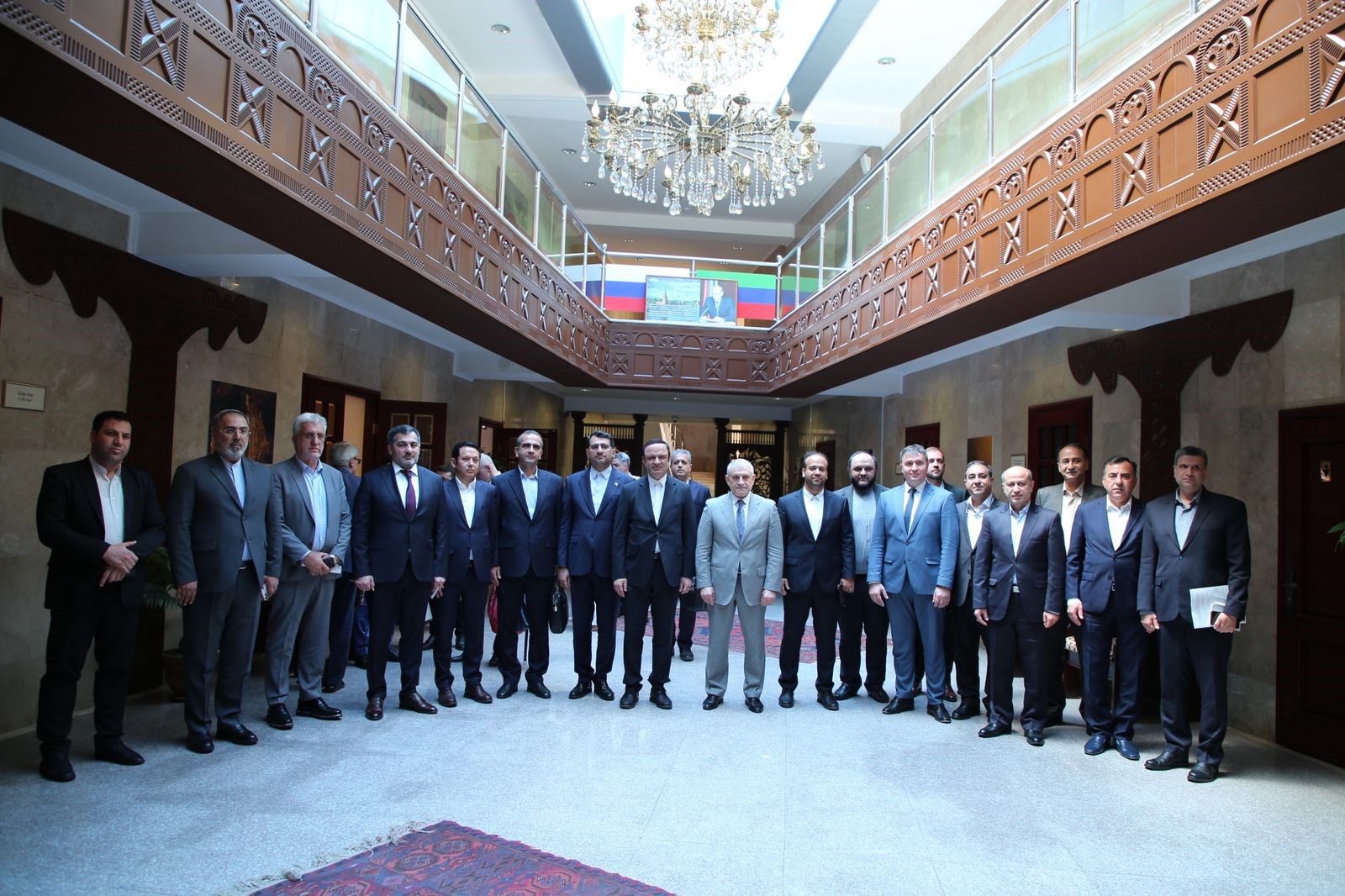 رایزنی در حوزه دیپلماسی اقتصادی و ترانزیتی توسط مدیرعامل سازمان منطقه آزاد انزلی