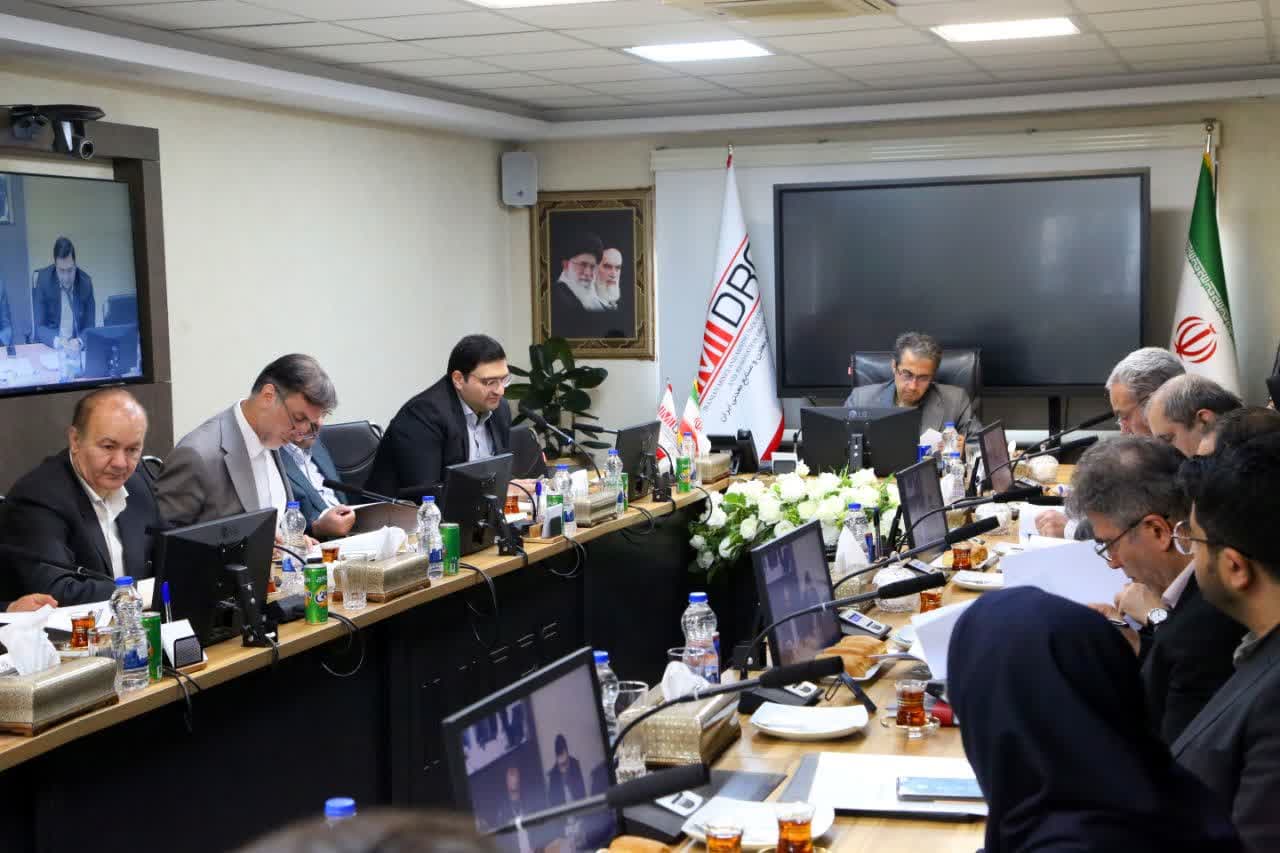 برنامه تدوین استراتژی دریامحور ایمیدرو در قالب طرح جامع