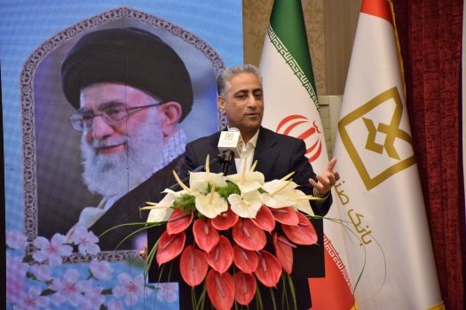 بانک صنعت و معدن سرمایه گذاری برای تولید را مهم‌ترین وظیفه می‌داند