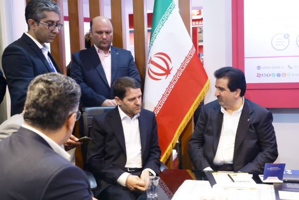 آمادگی بانک رفاه کارگران برای تامین مالی طرح‌های توسعه‌ای صنعت پتروشیمی