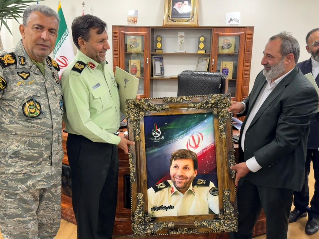 حضور فرماندهان ارشد انتظامی در قرارگاه اجرایی بیانیه گام دوم انقلاب