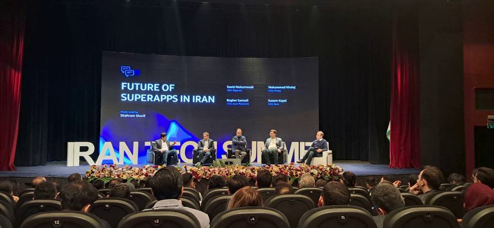 هوش مصنوعی و آینده تجارت الکترونیک: تحول در تجربه مشتری و مدل‌های کسب‌وکار