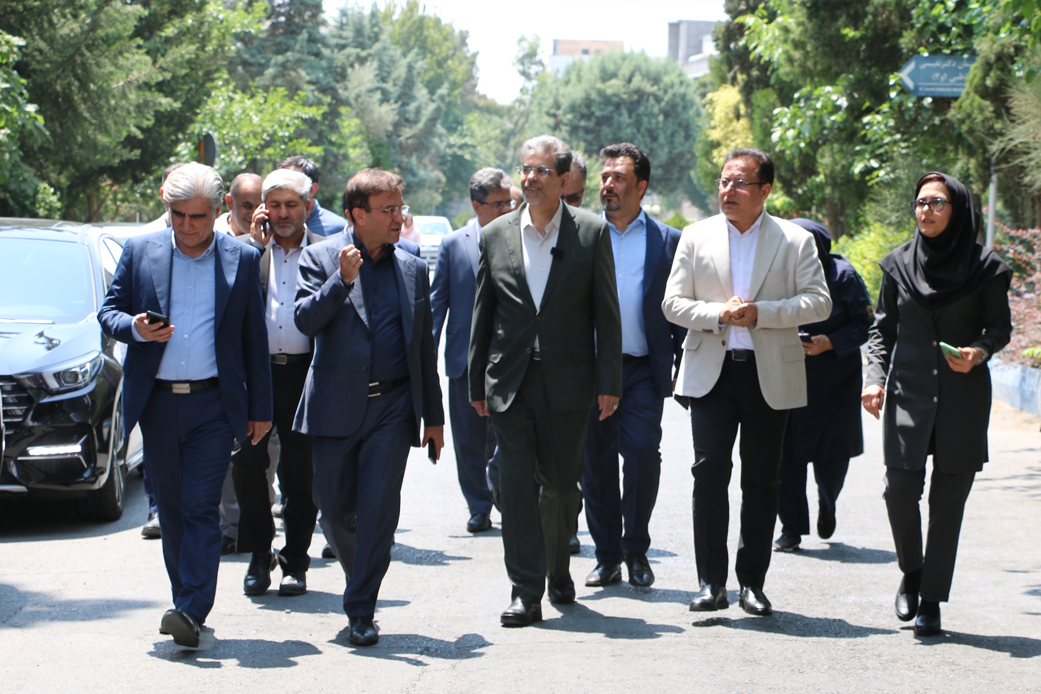 بازدید مدیرعامل بیمه دانا از بیمارستان‌های امام خمینی(ره) و یاس محب تهران