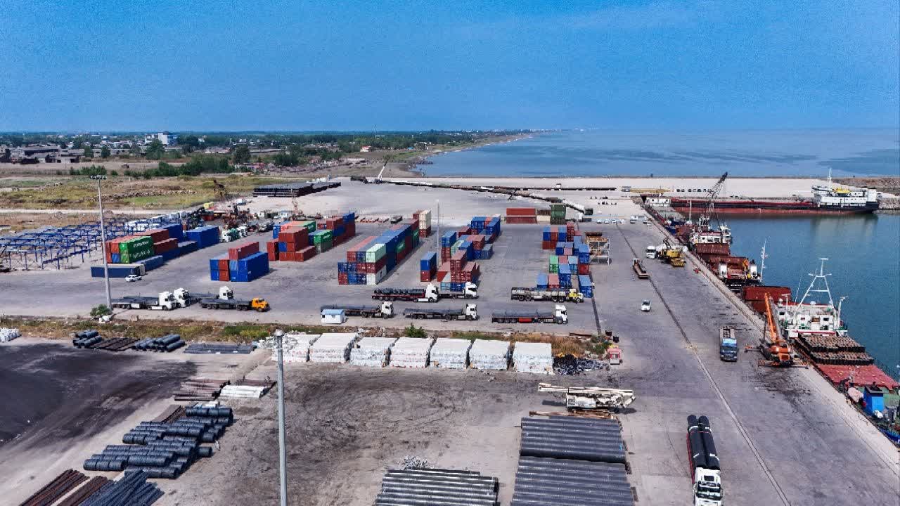 کاهش تعرفه‌های حمل و نقل ریلی کانتینرهای ترانزیتی بین بنادر عباس و کاسپین