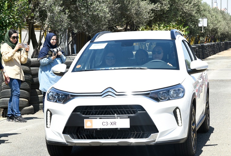 تست رانندگی اختصاصی سایپا ویژه بانوان خبرنگار با استقبال گسترده برگزار شد