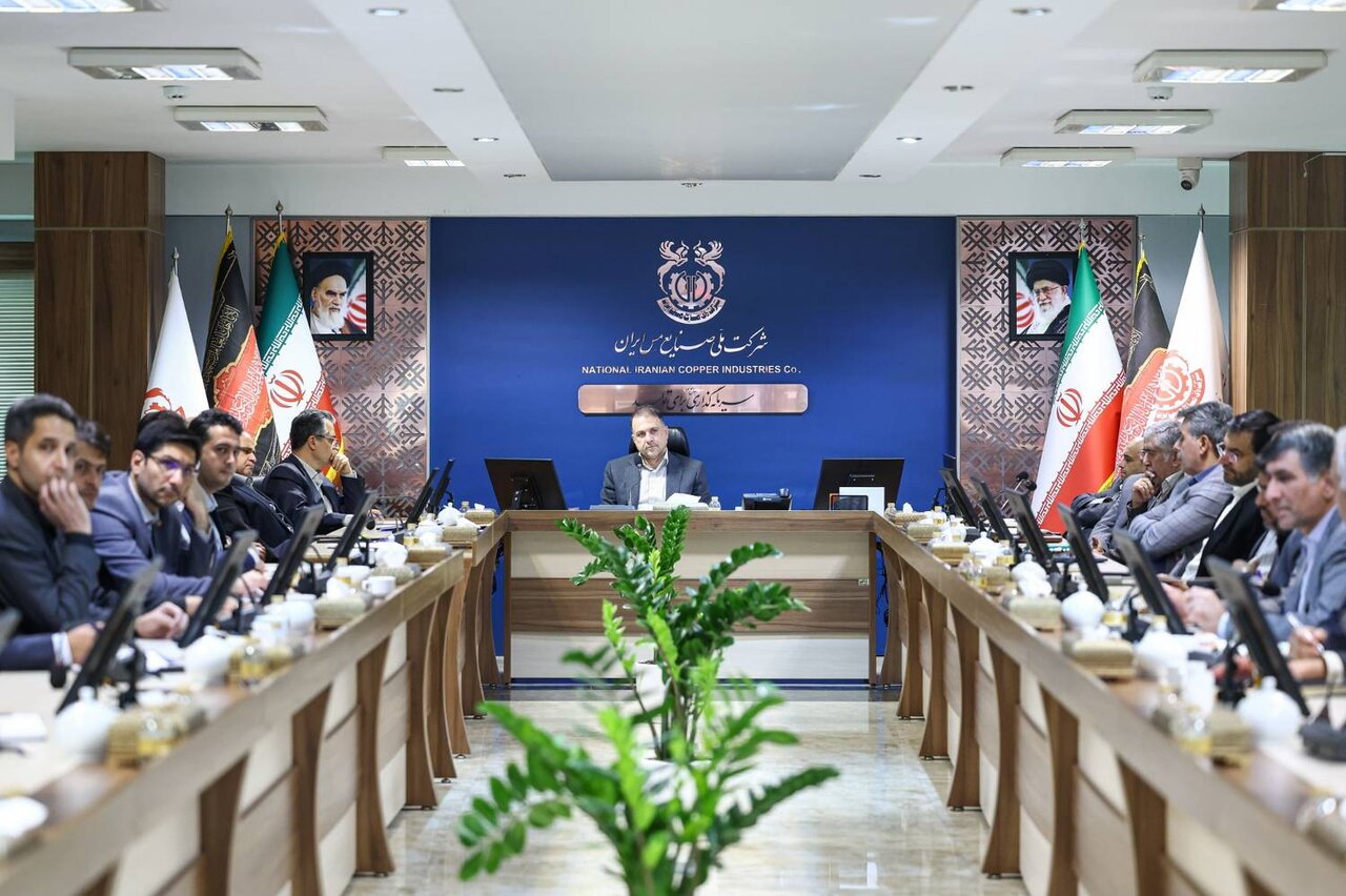 رونمایی از نخستین دامپتراک خودران ایران در ملی صنایع مس ایران