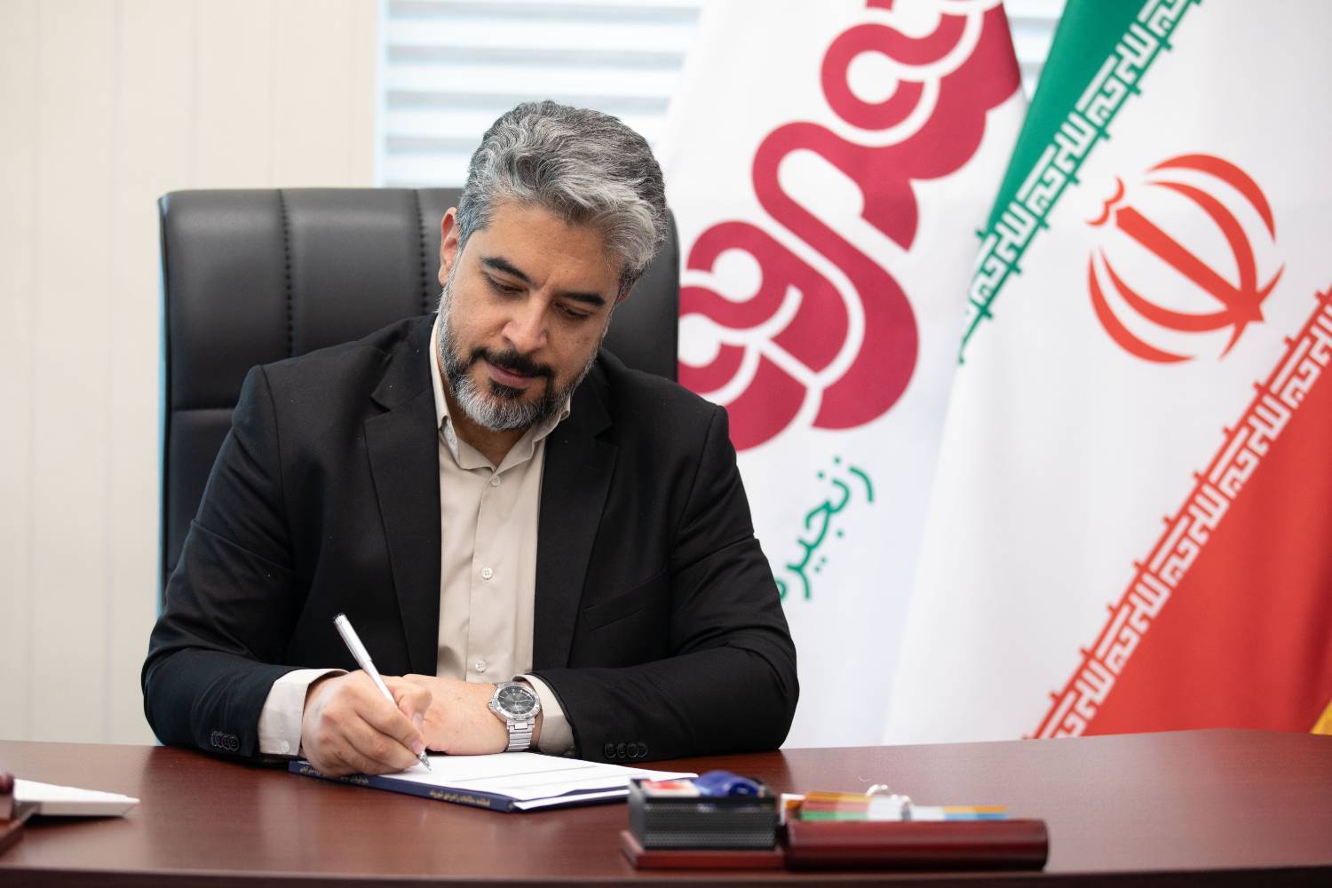 پیام تقدیر و گرامیداشت مدیرعامل شهروند به مناسبت روز خبرنگار