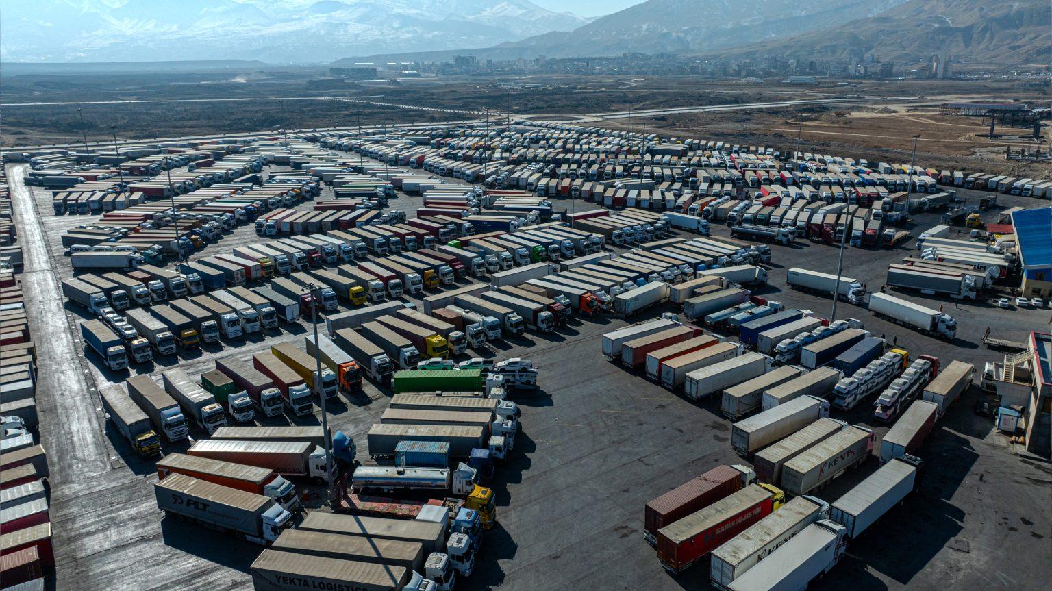 صادرات تیرماه منطقه آزاد ماکو از مرز ۶۳۰ میلیون یورو گذشت