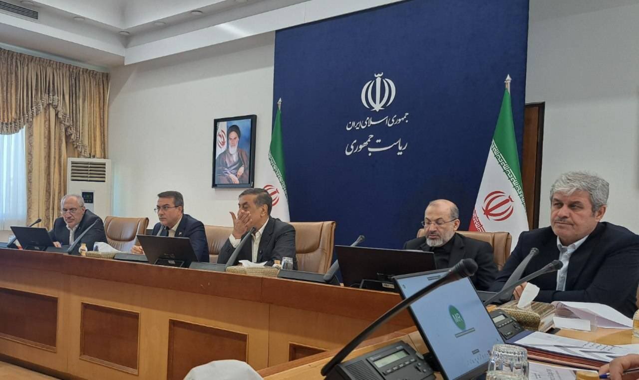 برگرازی نخستین نشست کارگروه نظام پرداخت حقوق کارکنان دولت