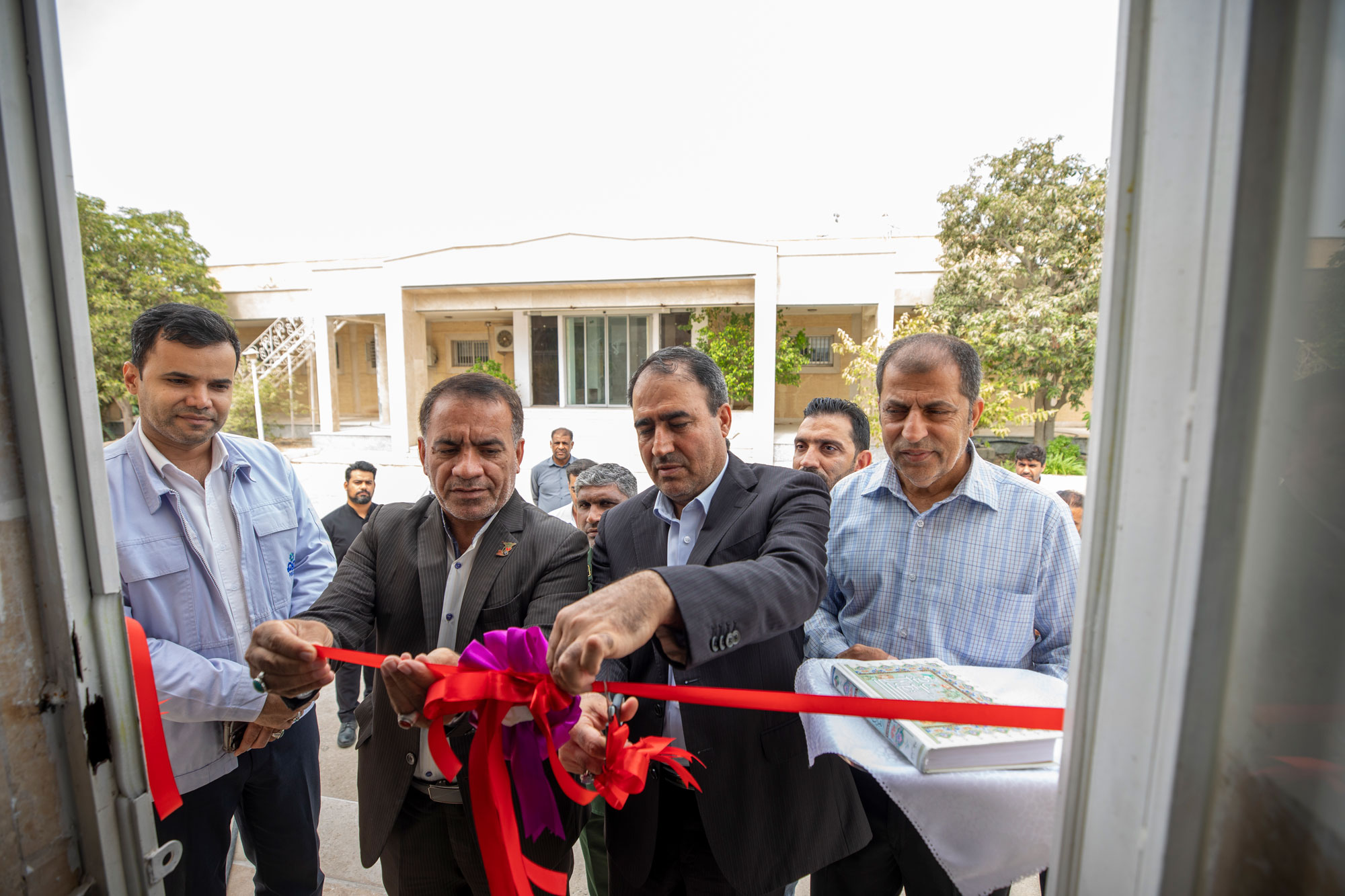 هدیه خدمت رسانی نفت ستاره خلیج فارس به دریادلان هرمزگان