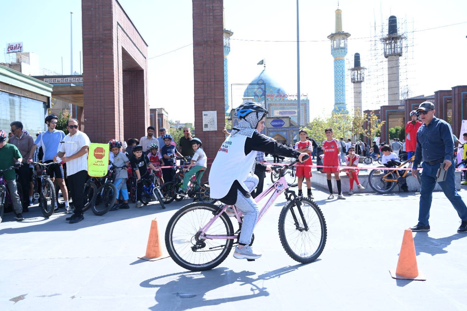 نخستین دوره مسابقه آرام‌سواران شهری در منطقه یک برگزار شد