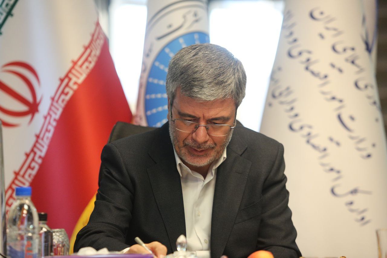 پیام تبریک مدیرعامل بیمه ایران به مناسبت نودمین سالروز تاسیس