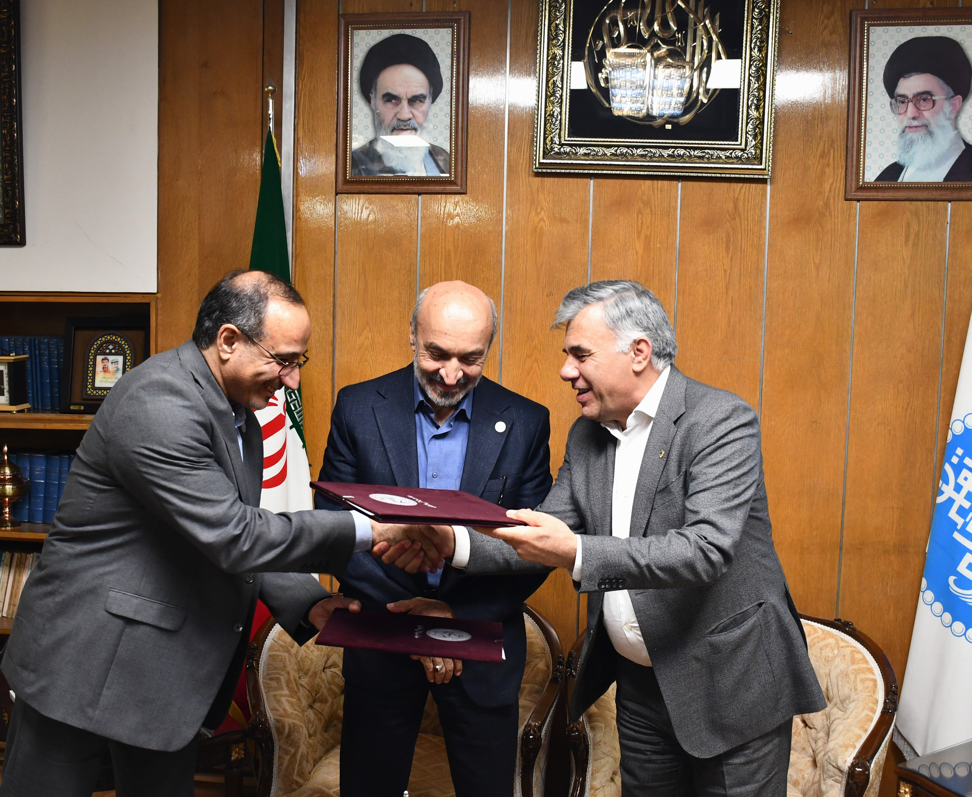 آغاز فصل جدیدی در همکاری‌های سازمان زمین‌شناسی و اکتشافات معدنی و دانشگاه تهران