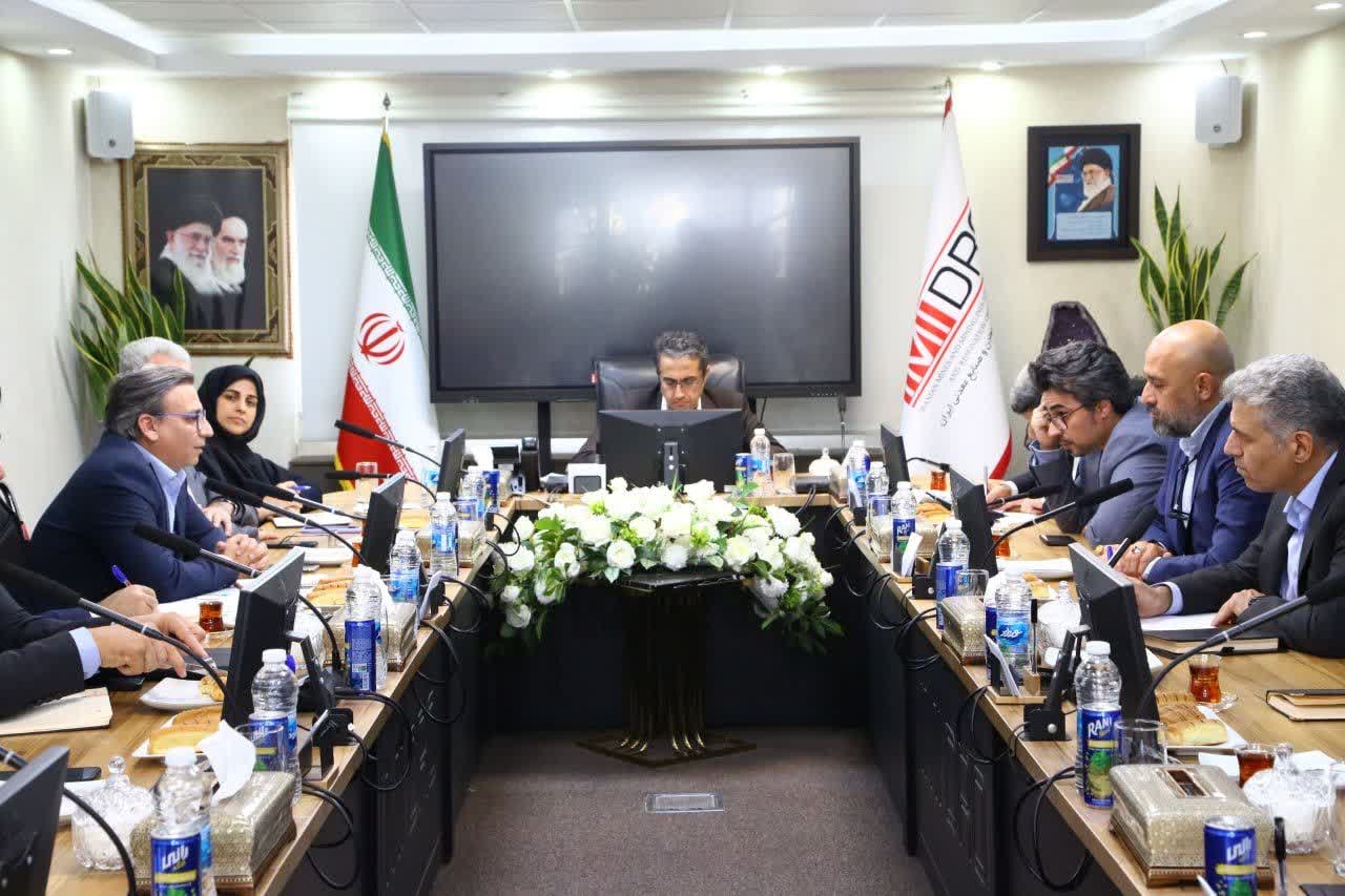 توسعه معاملات گواهی سپرده کالایی، برای تقویت نظام تولید کشور است