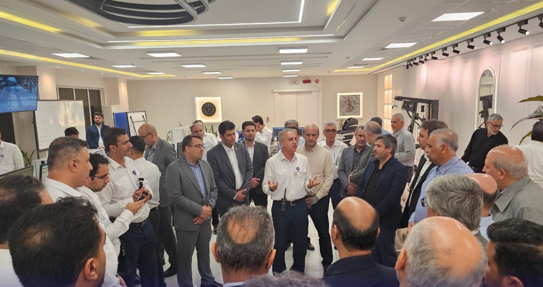 بازدید مدیران ساتا، غدیر و پارسیان از پتروشیمی پردیس