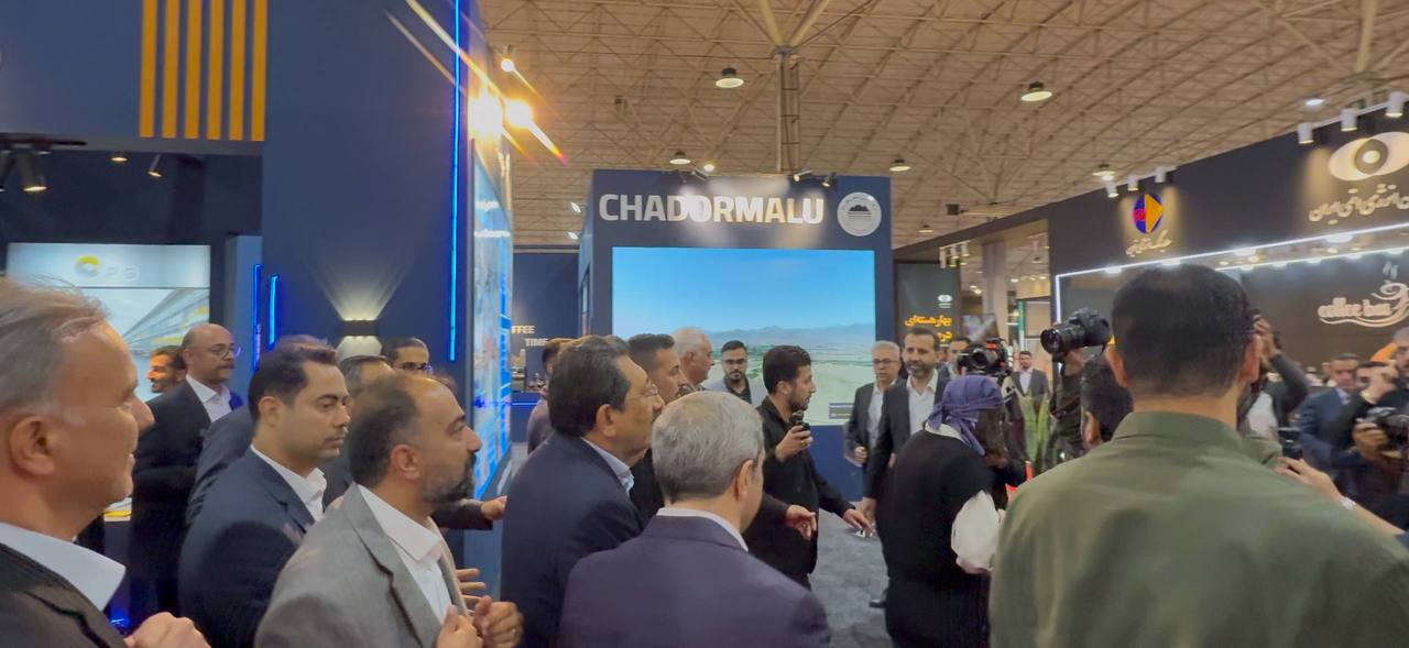 بازدید وزیر صمت از غرفه چادرملو در متافو تبریز