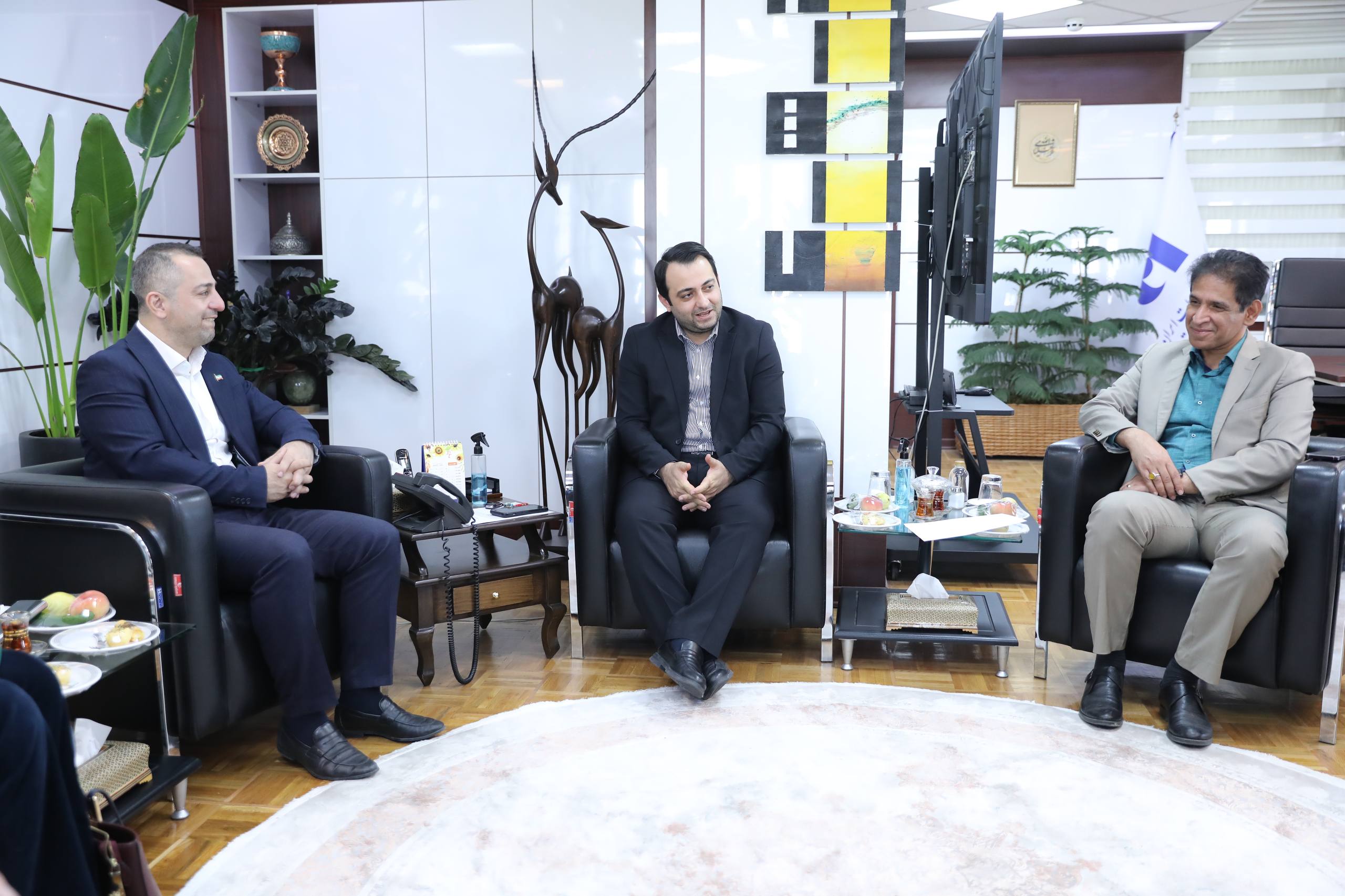 رویکرد بانک صادرات ایران تقویت بالندگی و توانمندسازی جوانان کشور است