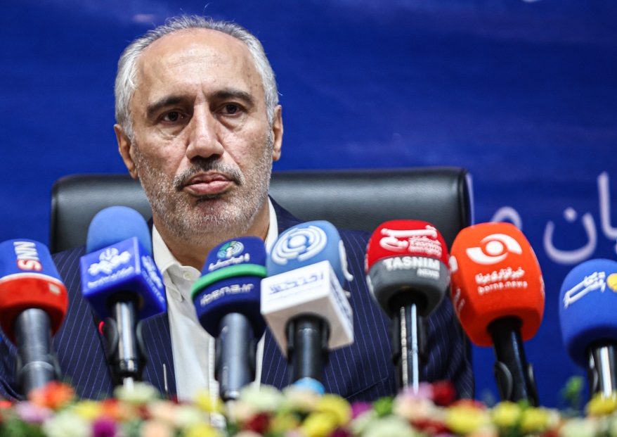 کل درآمد نفتی دولت صرف کالاهای اساسی و دارو می‌شود