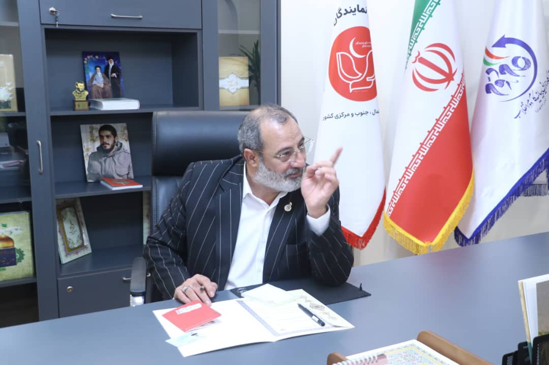 ملت ایران تسلیم‌ناپذیر در برابر استکبار جهانی