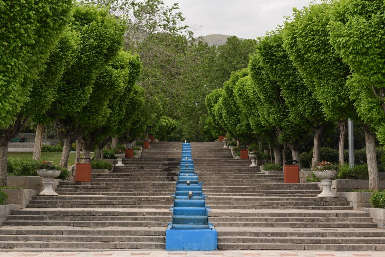 بهسازی شش بوستان فرامنطقه‌ای در منطقه یک تهران