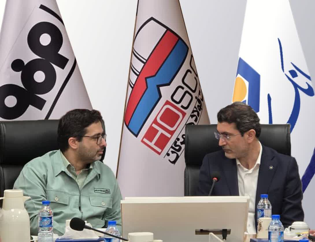 توسعه همکاری‌ها میان بانک سینا و فولاد هرمزگان