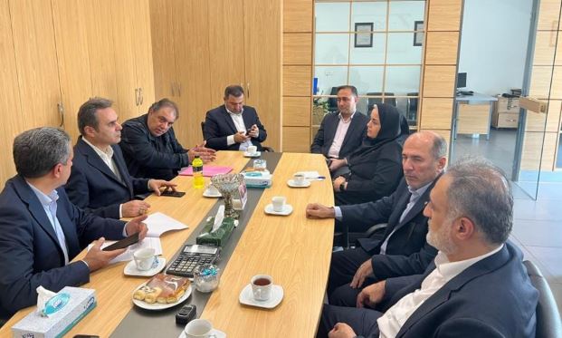 بازدید رییس هیأت‌مدیره بانک صنعت و معدن از واحدهای صنعتی استان گیلان