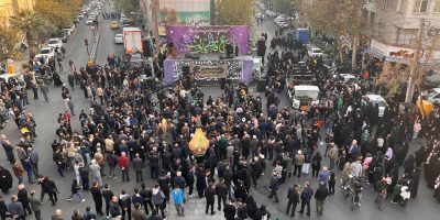 هزاران عاشق اهل بیت در میدان ۱۳ آبان گرد هم آمدند