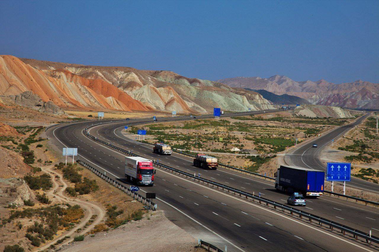 اصلاح و ایمن‌سازی ۹۹۷ نقطه پرحادثه جاده‌ای در دوره فعالیت دولت چهاردهم