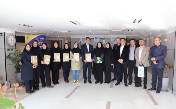 نام بیمه البرز در فهرست برترین‌های پژوهش