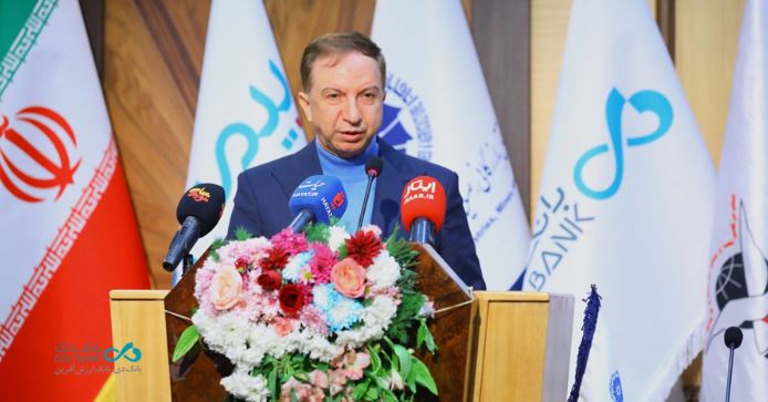 ارائه کارت هوشمند نخبگان اقتصادی