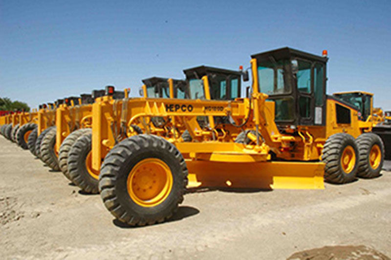 توزیع ۴۳۰ دستگاه ماشین‌آلات راهداری وارداتی در کشور